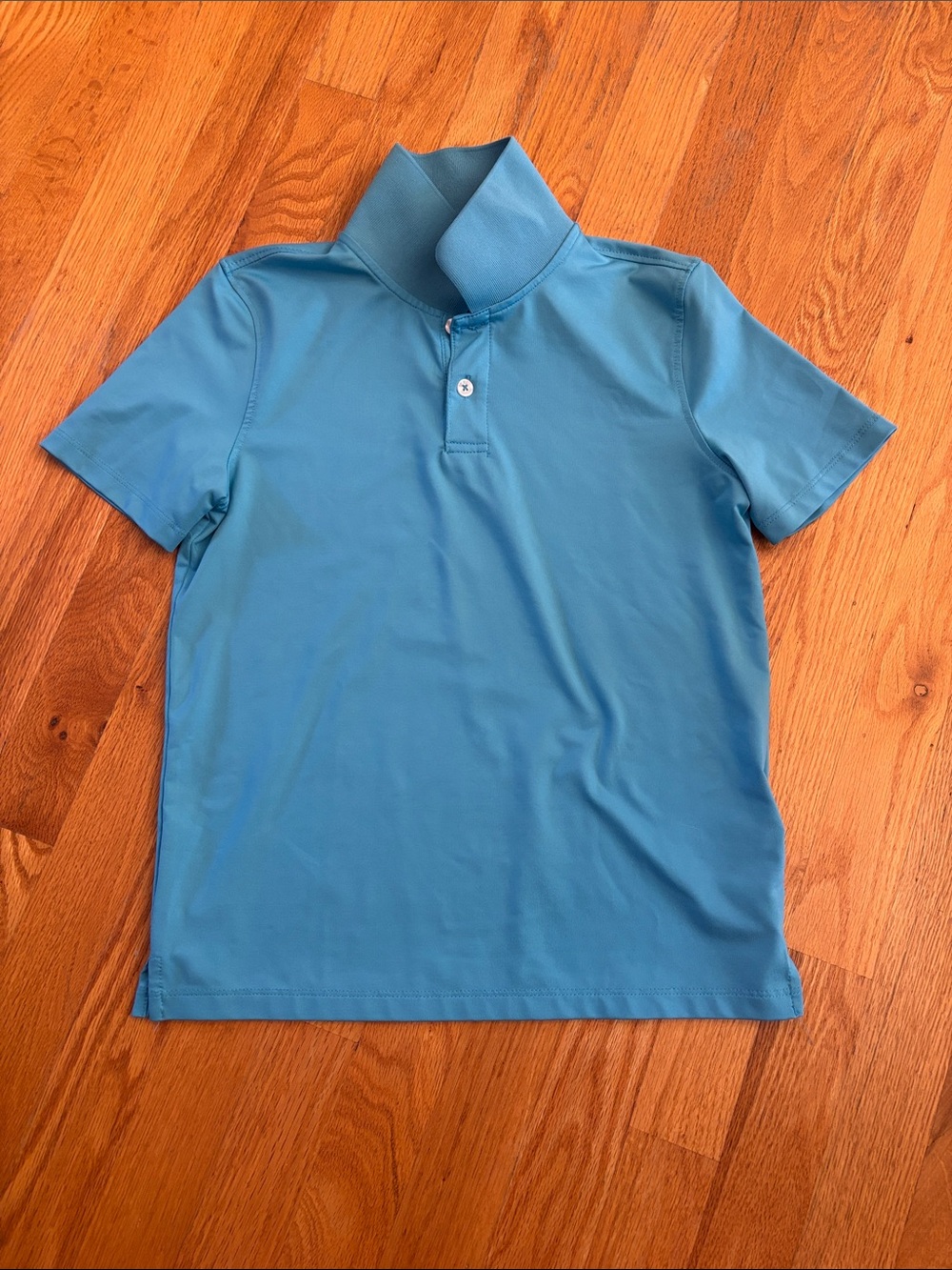 Kids Short-Sleeve Polo Shirt in Aqua Blue (Size M)